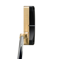Das Bild zeigt ein SmithWorks® Blade Putter Rolas RB2 RH 35" schwarz
