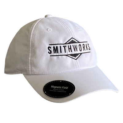 This picture shows a SmithWorks® Sommer Sportscap mit Ballmarker unisex weiß